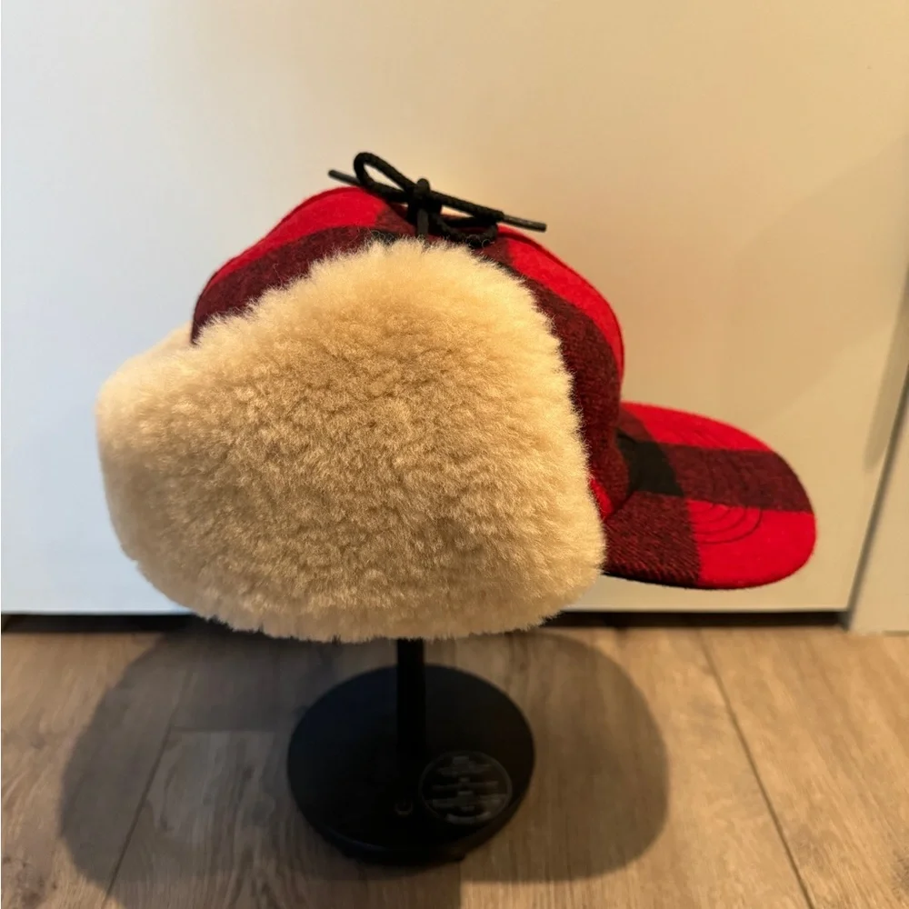 New WOT Filson Double Mackinaw Red and Black Wool Hat - Picture 1 of 8